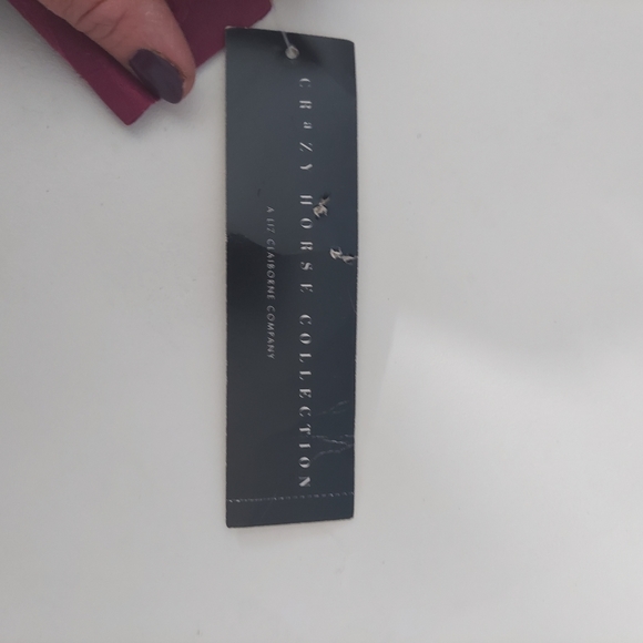 CRAZY HORSE COLLECTION TOP. NWT. - Picture 6 of 9